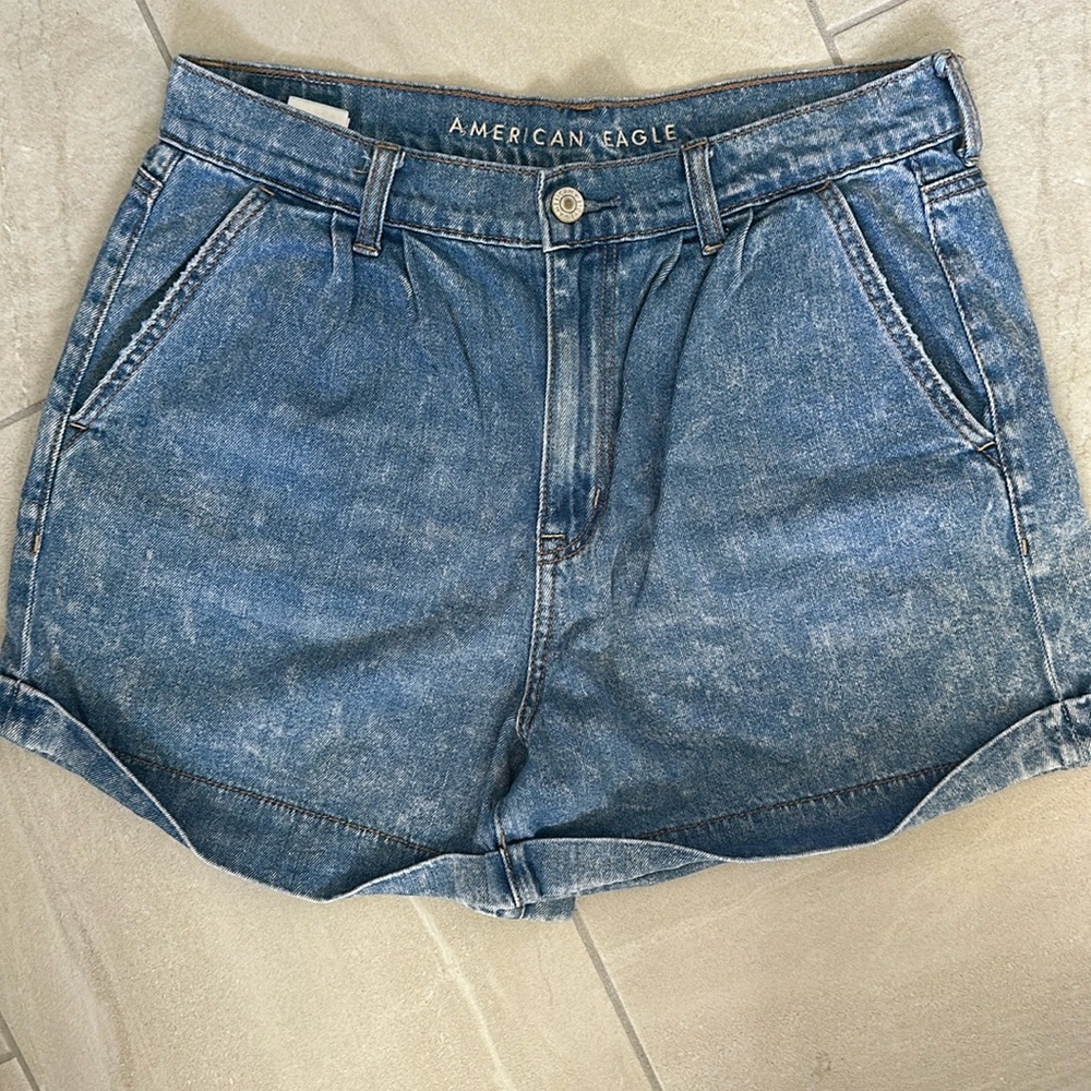 American eagle high waisted shorts mom shorts